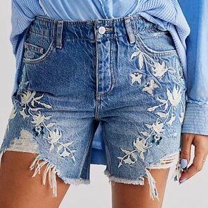 NWOT You're My Butterfly Embroidered Shorts